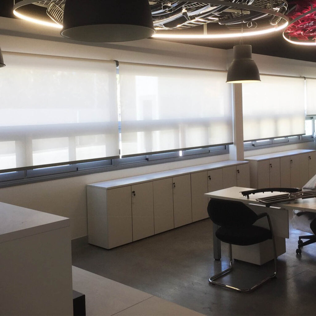Servicios de instalaciones y reparaciones expertos en persiana Persianas Mestre Madrid estores